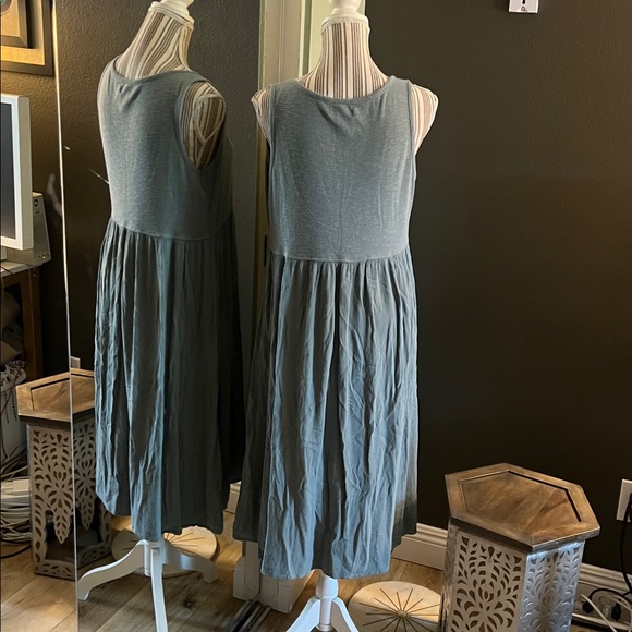 🛑 1 hour sale. New, Frye, Sage Green Button Front Sleeveless Dress w/Pockets L - Picture 9 of 9